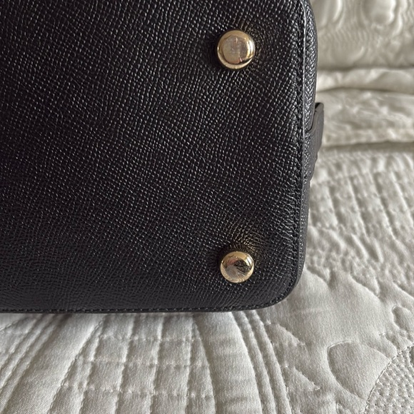 Coach Sierra Satchel Black with Gold Hardware alike New Condition - Picture 9 of 16